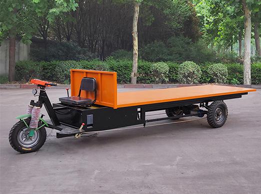 電動(dòng)平板車廣泛應(yīng)用于物流、倉(cāng)儲(chǔ)和城市配送等領(lǐng)域